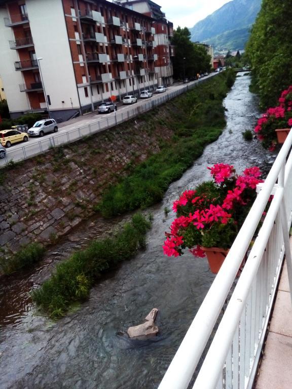 מלון טרנטו Alloggio Ponte Dei Cavalleggeri מראה חיצוני תמונה