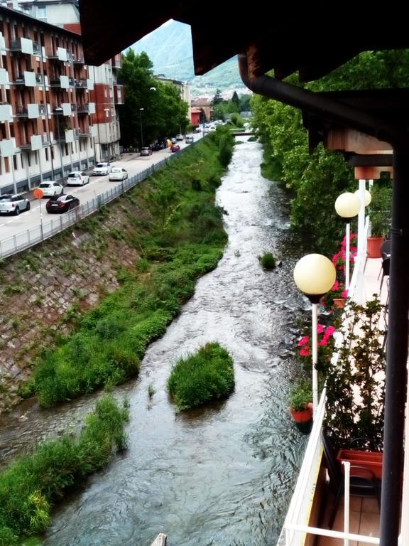 מלון טרנטו Alloggio Ponte Dei Cavalleggeri מראה חיצוני תמונה
