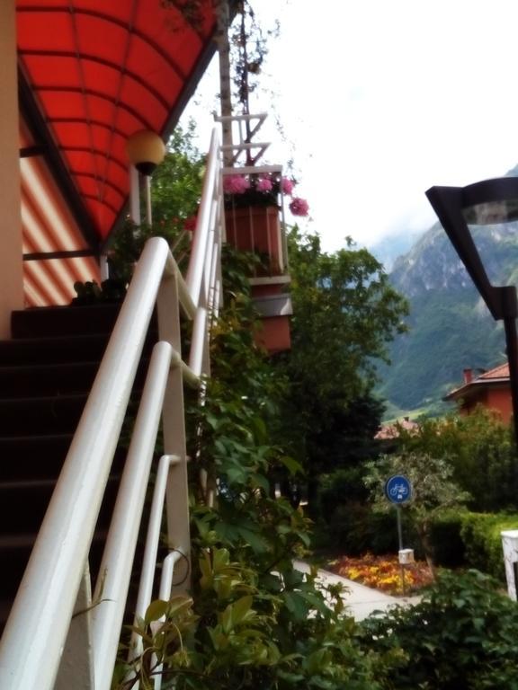 מלון טרנטו Alloggio Ponte Dei Cavalleggeri מראה חיצוני תמונה