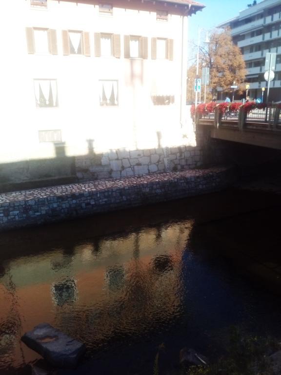 מלון טרנטו Alloggio Ponte Dei Cavalleggeri מראה חיצוני תמונה