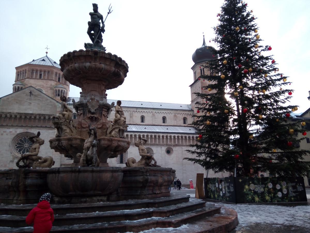 מלון טרנטו Alloggio Ponte Dei Cavalleggeri מראה חיצוני תמונה